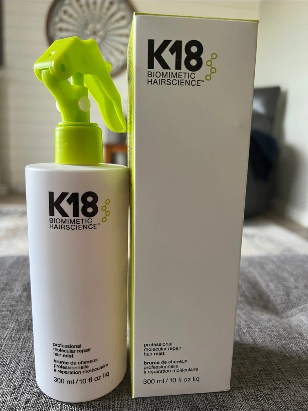K18 Biomimetic Hairscience Professional Molecular Repair Hair Mist — Neon Lime